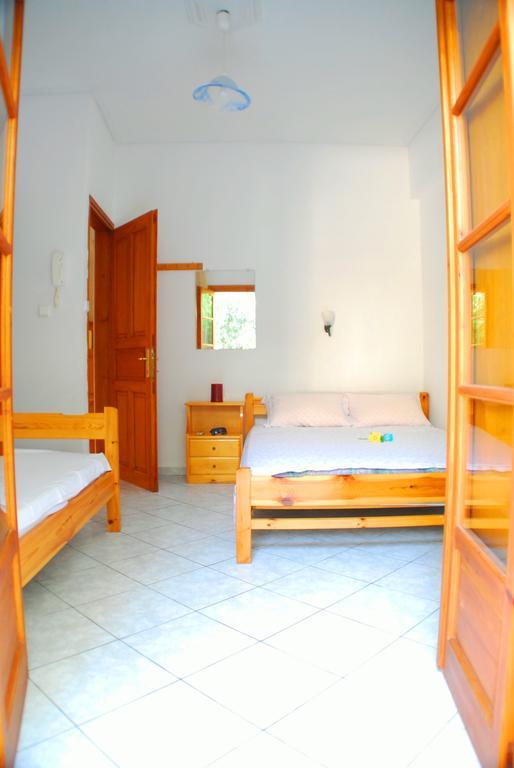 Studios Efi Kala Nera Room photo