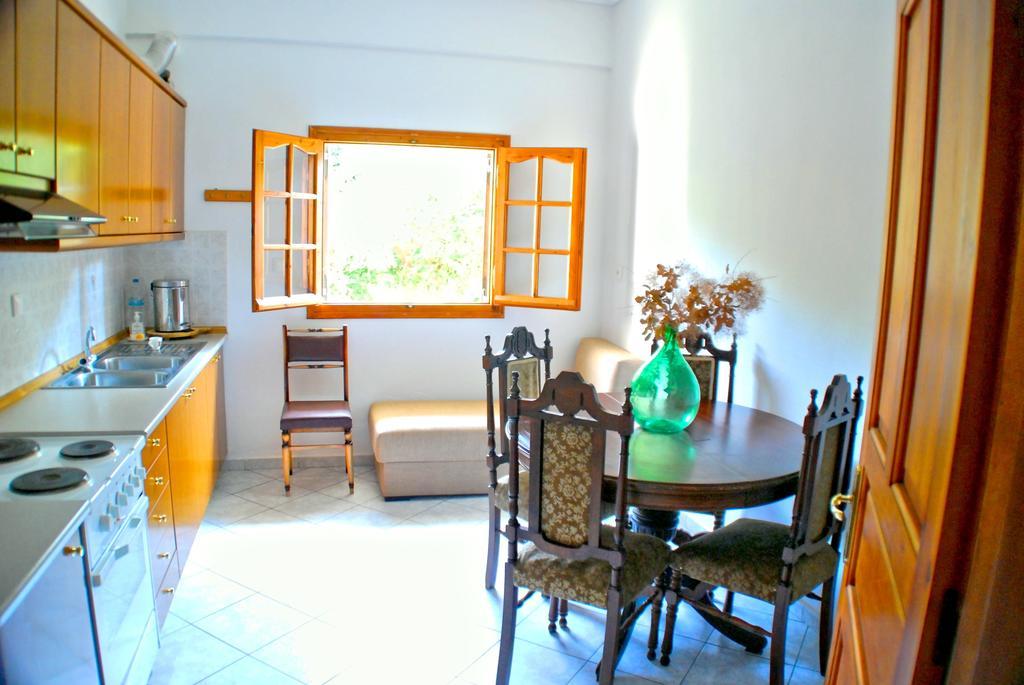 Studios Efi Kala Nera Room photo